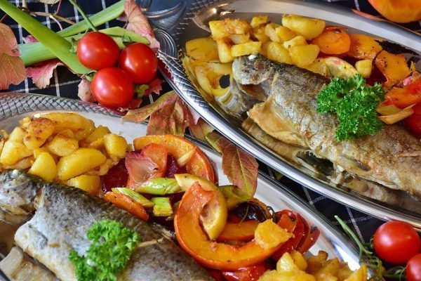 12 лучших рецептов рыбы на Новый год 2024: вкусные и простые идеи
