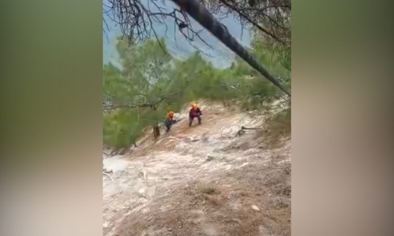 Спасатели сняли туриста со склона горы Колдун в Новороссийске