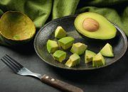 Зубочистка и косточка: как дома вырастить авокадо