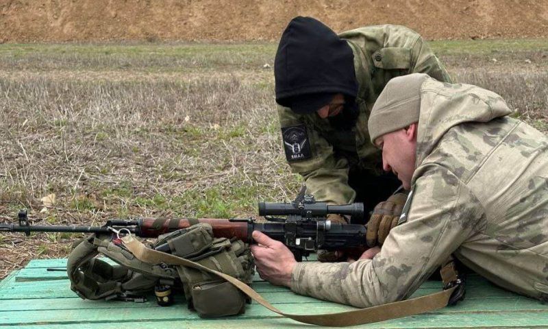 Евгений Наумов навестил бойцов из Краснодара на передовой в зоне СВО