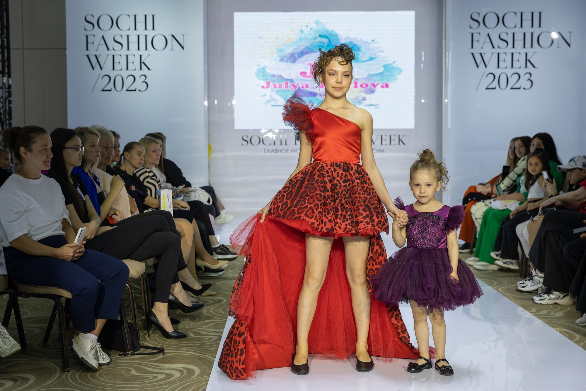 Лондон фэшн вик 2024. Sochi Fashion week. Sochi Fashion week 2023. Fashion week Сочи кастинг. Неделя моды Сочи 2024 май.