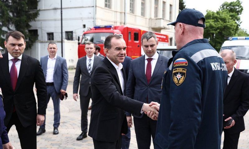 Кондратьев поздравил с юбилеями «Кубань-СПАС» и краевую противопожарную службу