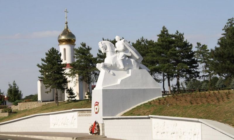 Кондратьев: в Кущевском районе находится более 200 исторических и культурных памятников