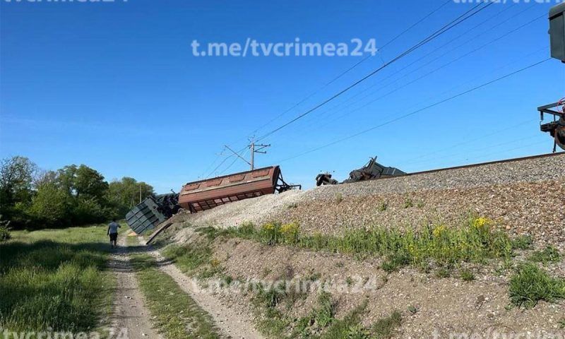 В Крыму продлили ограничение движения электропоездов после схода вагонов