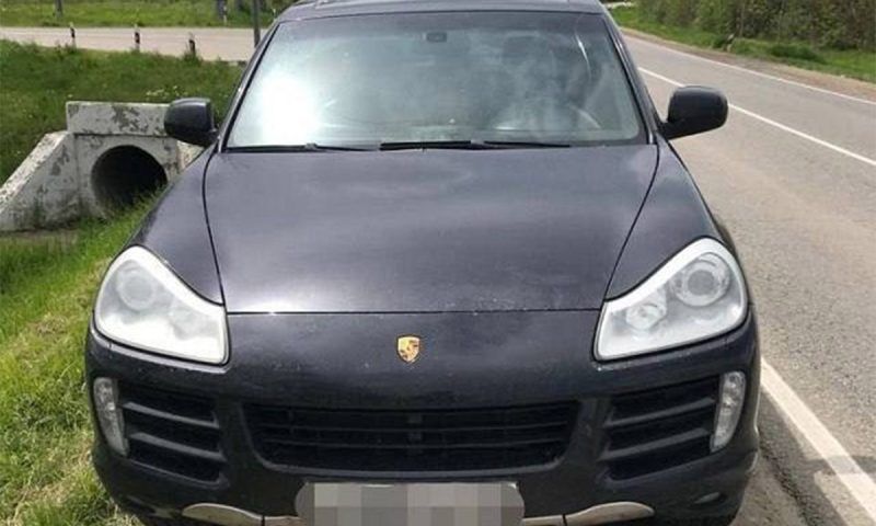 Не оплатил 153 штрафа: у жителя Кубани арестовали Porsche Cayenne