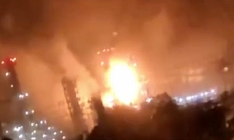 На Афипском НПЗ Краснодарского края произошел пожар, предварительная причина — прилет беспилотника