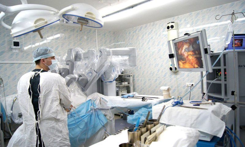 Тысячную операцию с помощью робота «Да Винчи» провели в краснодарском онкодиспансере