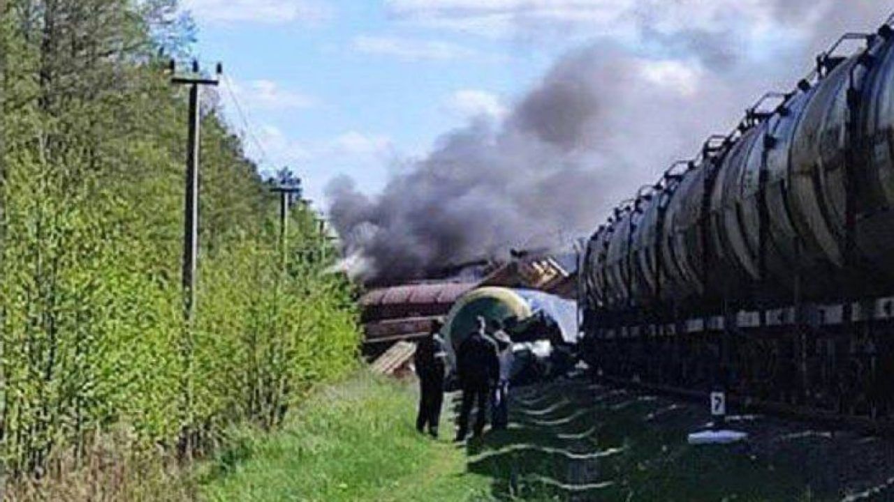 Взрыв произошел на ж/д путях под Брянском, грузовой поезд сошел с рельсов -  1 мая, 2023 Все новости, Происшествия «Кубань 24»