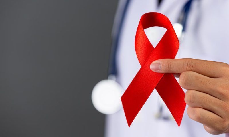 15 распространенных мифов о ВИЧ и СПИД
