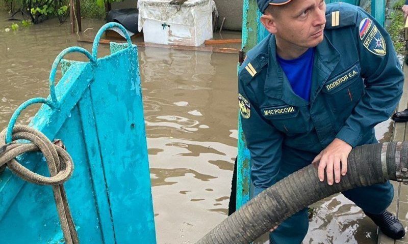 Оперативный штаб: в Краснодарском крае остаются подтопленными территории в двух районах