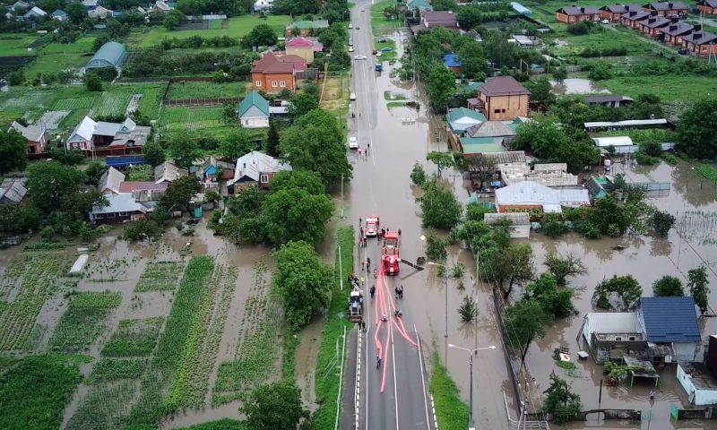 Под воду в Лабинском районе ушли 126 дворов: в Краснодарском крае устраняют новые подтопления