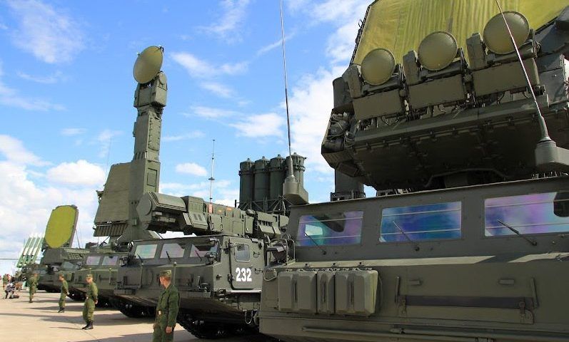Бронеавтомобили, гаубицы и ракеты: выставка современной военной техники пройдет в Армавире