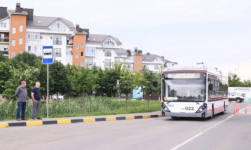 Около 100 тыс. пассажиров воспользовались продленным троллейбусным маршрутом № 4 в Краснодаре