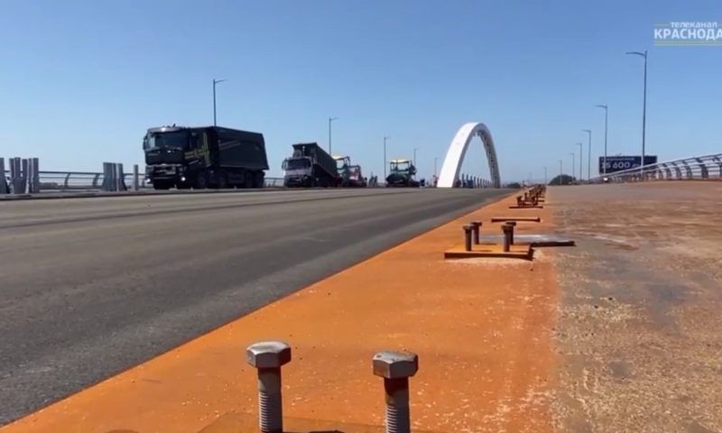 Движение автомобилей по новому Яблоновскому мосту могут запустить уже 15 июня