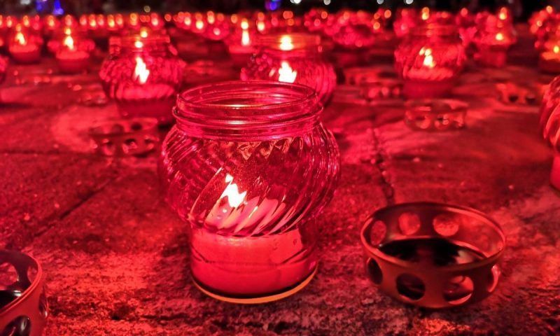 Огненные картины войны: изображение памятника «Дорога жизни» выложат из свечей в Туапсе