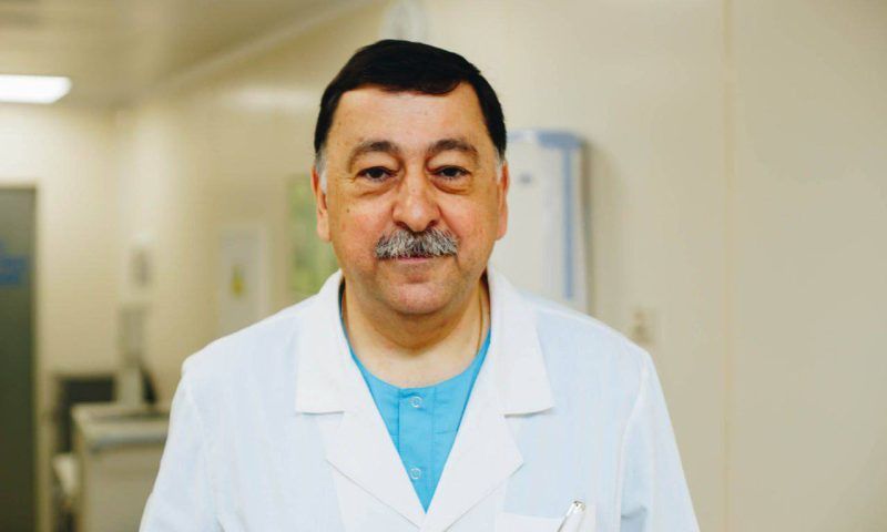Заслуженный врач РФ из Краснодара Григорий Пенжоян отметил 65-летний юбилей