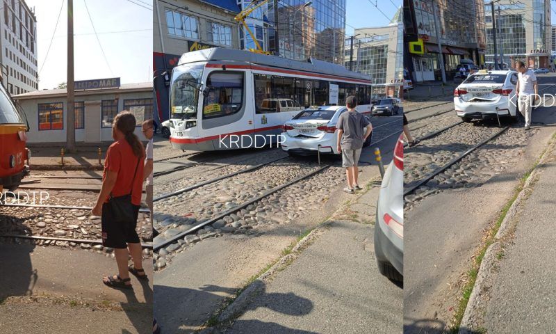 Из-за ДТП с такси в центре Краснодара на время остановилось движение трамваев