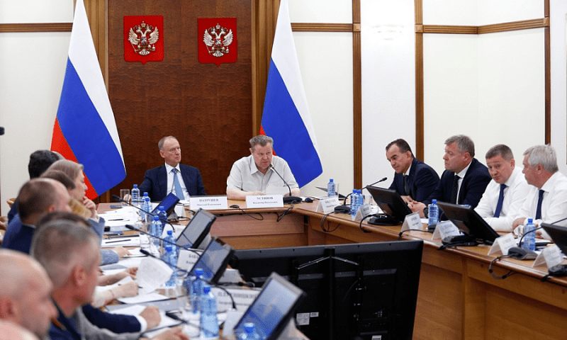 Вениамин Кондратьев: на Кубани в приоритете вопросы безопасности и предупреждения любых ЧС