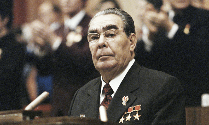 Леонид Брежнев стал почетным жителем Новороссийска