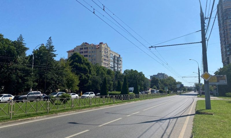 За полтора месяца более 210 незаконных конструкций демонтировали в Краснодаре