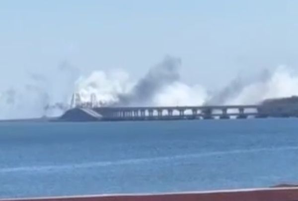 Минобороны: ВСУ пытались атаковать Крымский мост ракетой С-200, переделанной в ударный вариант