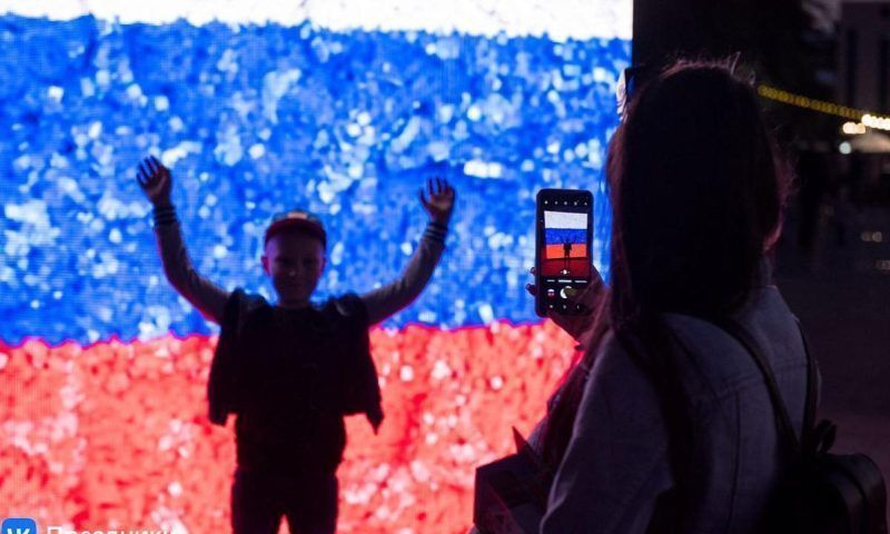 В центре Краснодара ко Дню флага России установят уникальную инсталляцию