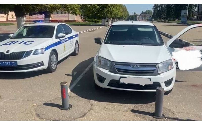 Полицейские задержали на Кубани разыскиваемый автомобиль, за рулем которого оказался 13-летний мальчик