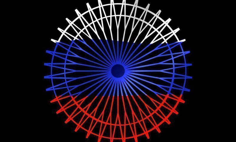 Праздничную иллюминацию в честь Дня флага России запустят на колесе обозрения в Городском саду Краснодара