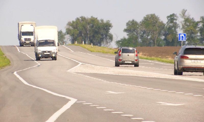 Закончена прокладка половины автомагистрали вокруг Азовского моря