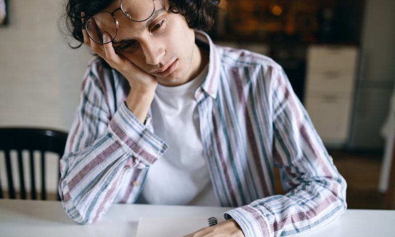 Хроническая усталость: причины, диагностика и лечение
