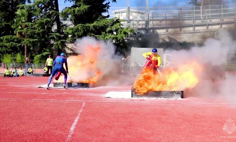 Всероссийские соревнования по пожарно-спасательному спорту прошли в Сочи