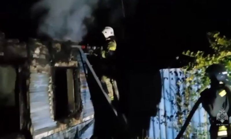 Среди четырех погибших при пожаре в Краснодарском крае — двое детей