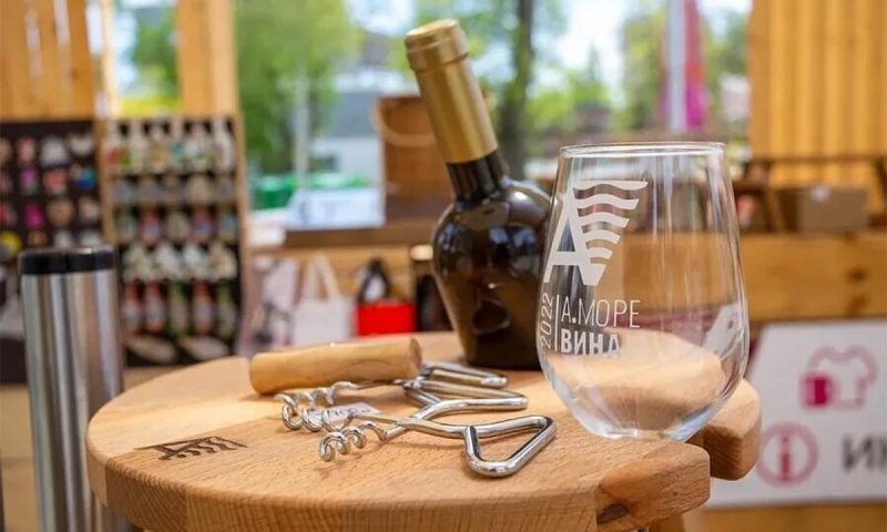 С начала года свыше 200 млн бутылок вина произвели в Краснодарском крае