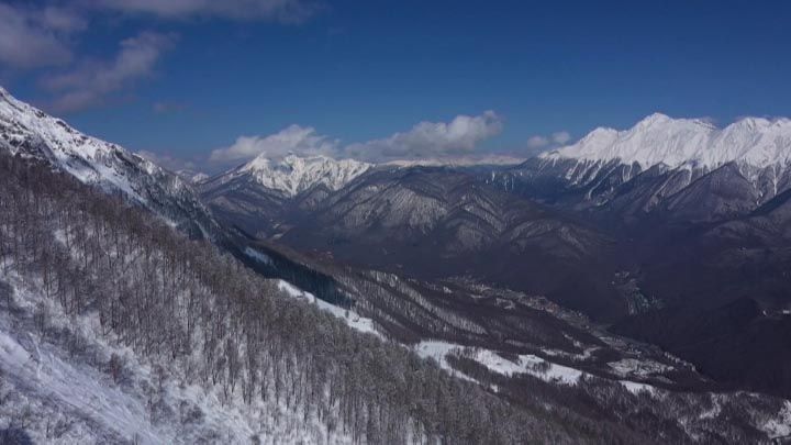 На новогодние каникулы повысили цены отели на горнолыжных курортах Сочи