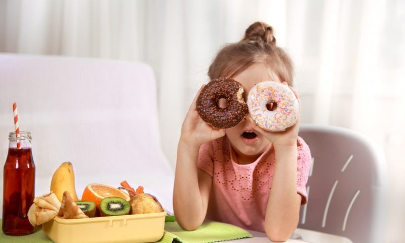 Чем кормить ребенка осенью? Топ-7 полезных продуктов