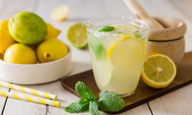 Натуральный лимонад: чем полезен и кому нельзя