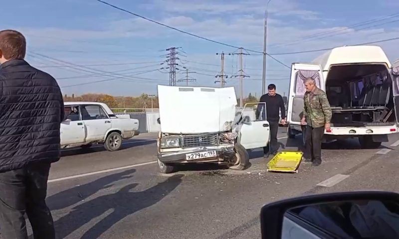 Пожилой водитель погиб в жестком лобовом ДТП с «Газелью» в Краснодарском крае