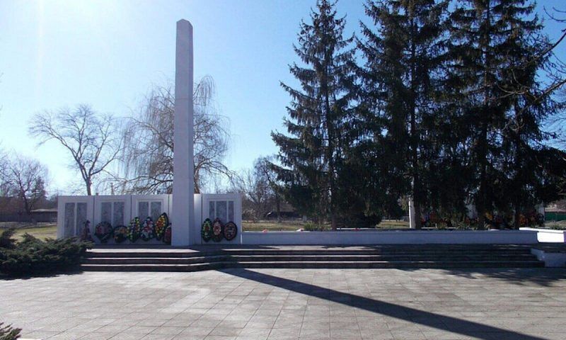 Границы территории и зон охраны установили для мемориала в Мостовском районе