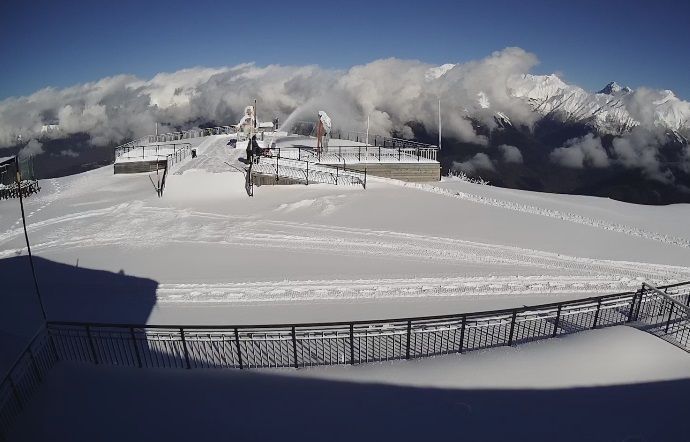 Высота снежного покрова в горах Сочи достигла 35 см