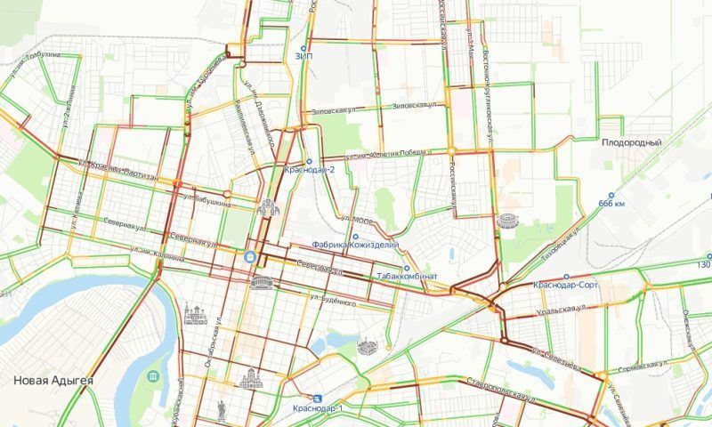 В пятничный вечер Краснодар «сковали» 10-балльные пробки