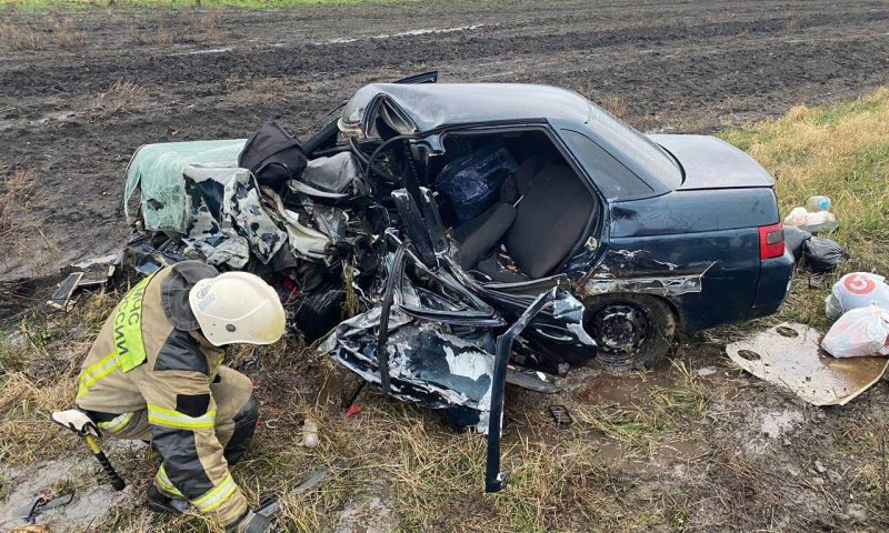 Три человека погибли в лобовом ДТП в Белореченском районе