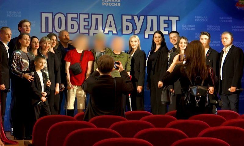 Артисты из Ленинградского района провели концерт в военном госпитале