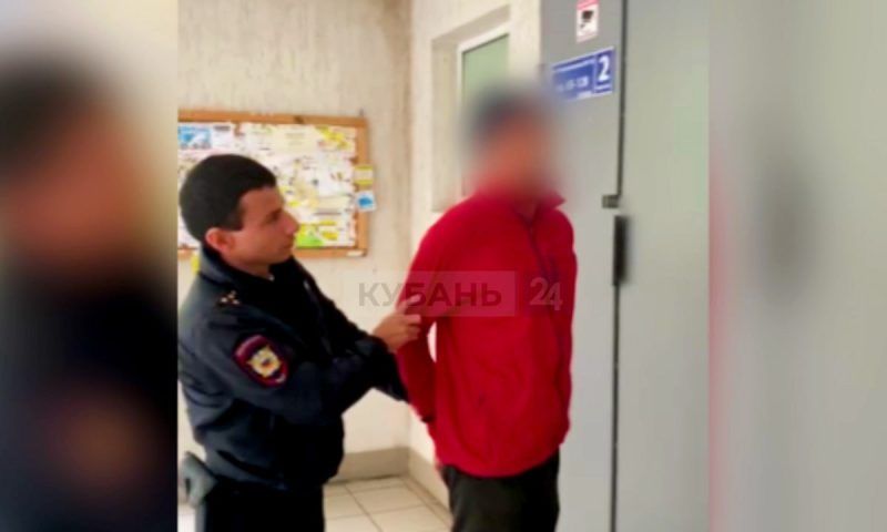 В Краснодаре полиция задержала мужчину, подозреваемого в поджоге в многоэтажке