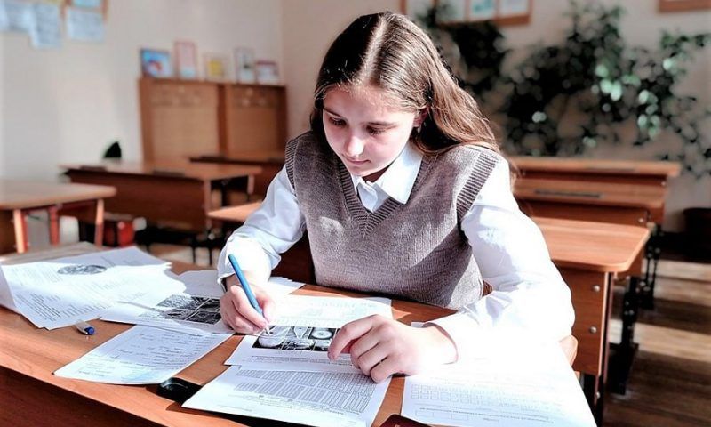 Стобалльники Краснодарского края 20 декабря получат по 100 тыс. рублей