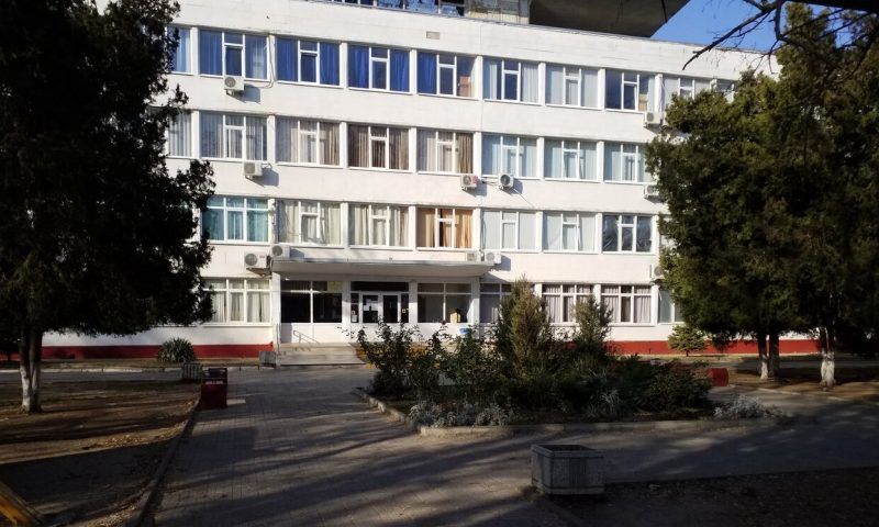 Еще одну школу в Анапе закрыли на карантин из-за пневмонии