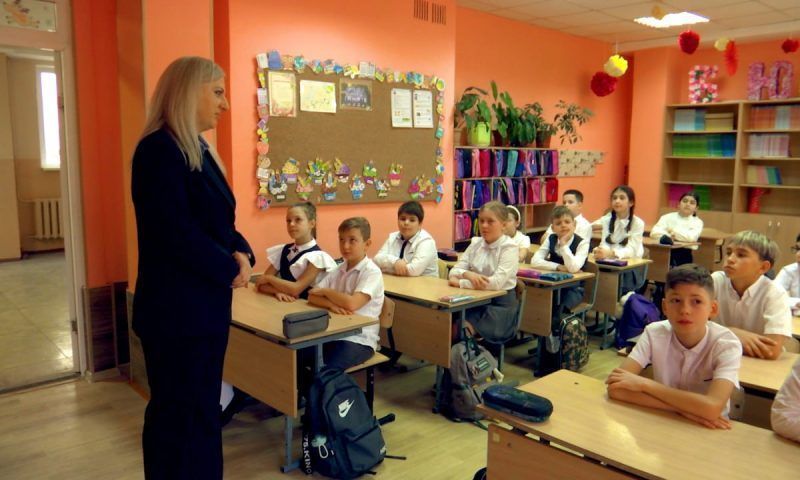 Учитель начальных классов школы в Сочи стала номинантом премии «Знание»