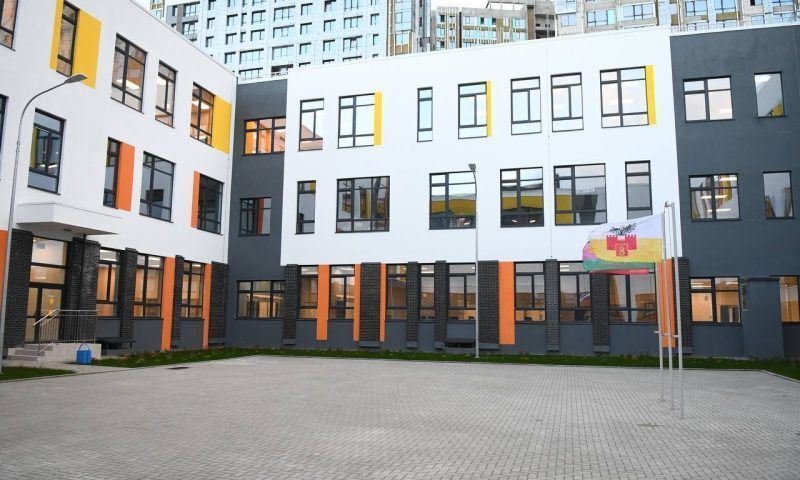 Современную школу на 1,1 тыс. мест ввели в эксплуатацию в Краснодаре