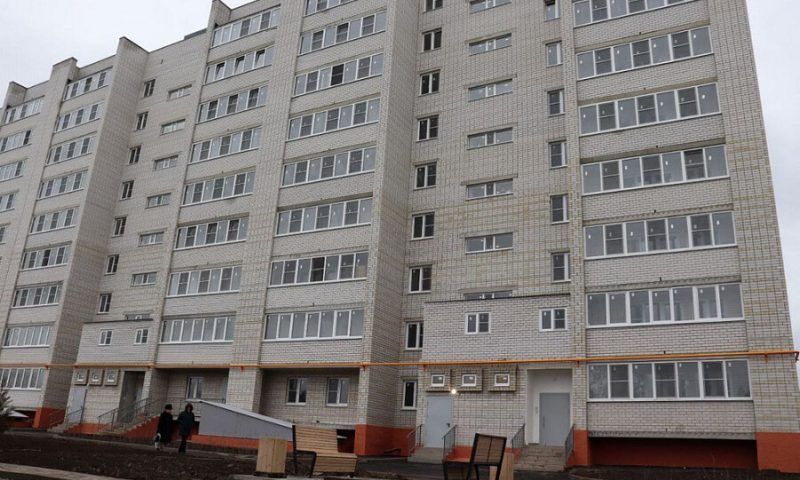 Ключи от квартир в пострадавшем от падения СУ-34 дома в Ейске выдали 136 жильцам
