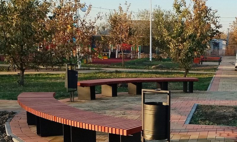 Благоустройство парка завершили в Славянском районе