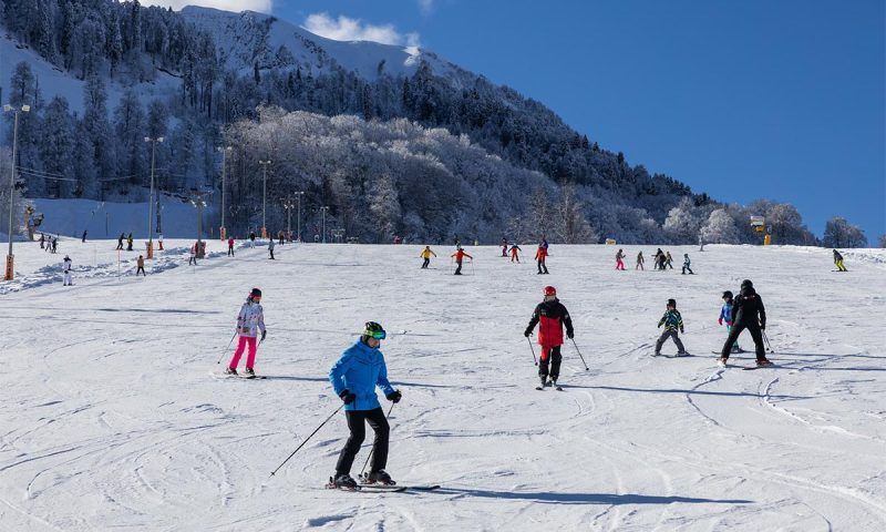 Всемирный День снега отметили в горах Сочи. Фоторепортаж